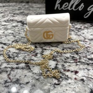 Apple AirPod Pro Luxury Handbag Case with Chain